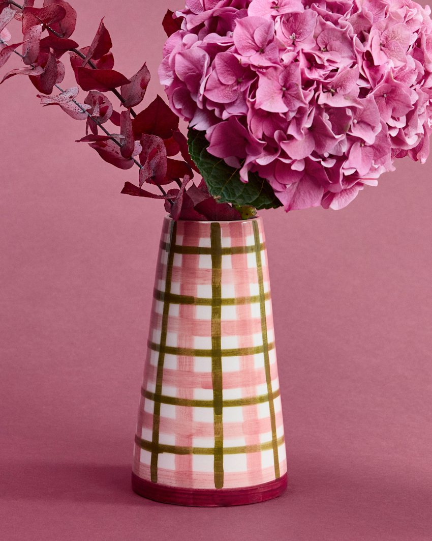 Edition 10 Limited-Edition Sculptural Flower Vase