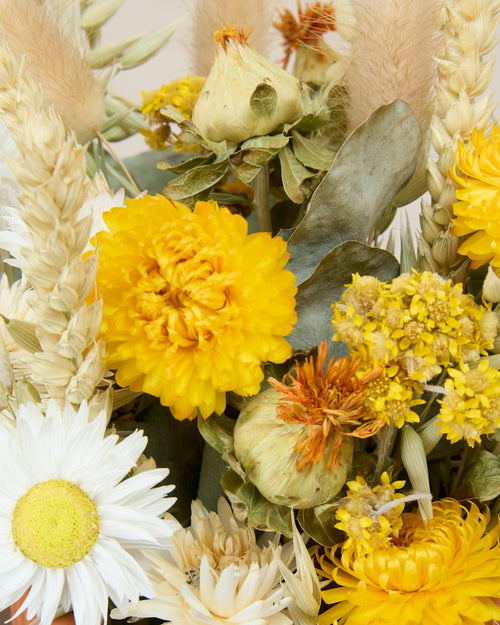 Central Park Kinfolk Natural Dried Flower Bouquet