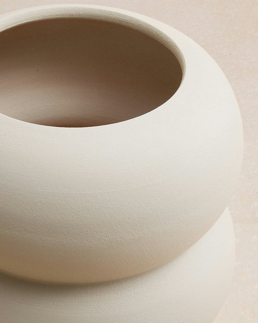 Dune Handcrafted Portuguese Minimalist Round Ceramic Vase