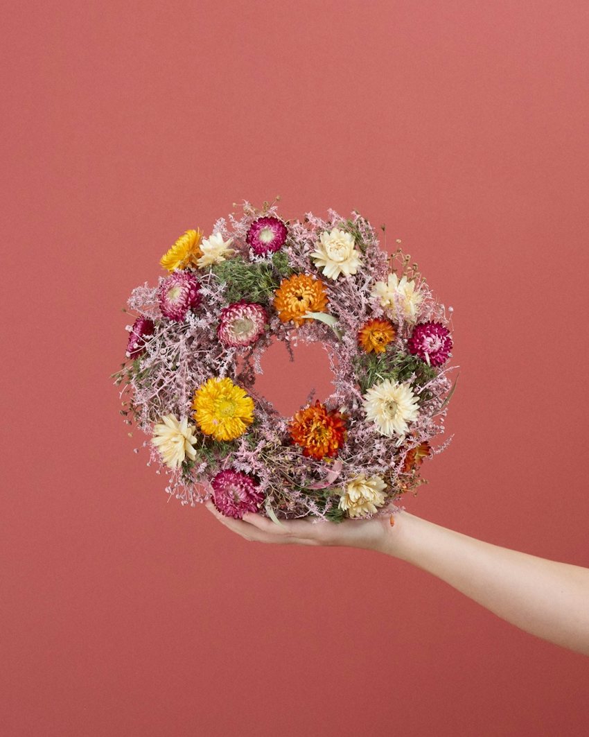 Minorque Mediterranean Dried Flower Wall Wreath
