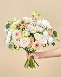 Lago di Como Large Romantic Lisianthus & Rose Bouquet